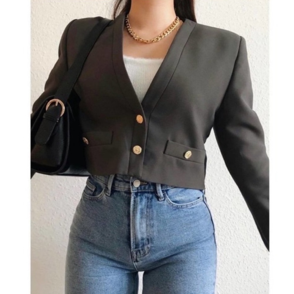 Zara shoulder pad top